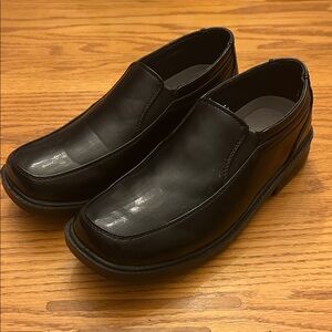 Youth Black Leather Slip-On Shoes, Deer Stags, Brian 5 1/2 W